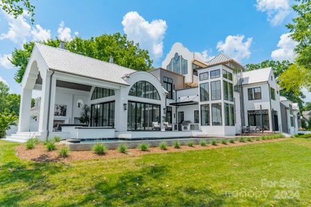 New construction Single-Family house 18000 Whispering Oaks Drive, Cornelius, NC 28031 - photo 3 3