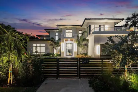 New construction Single-Family house 258 33Rd Ct, West Palm Beach, FL 33407 - image