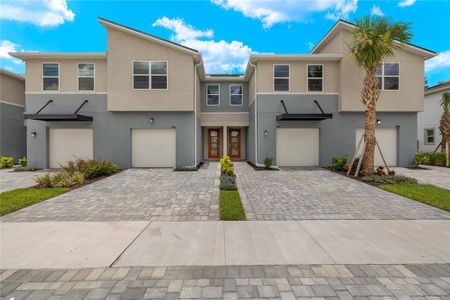 New construction Townhouse house 1158 Creek Valley Court, Brandon, FL 33511 The Ormond- photo 0