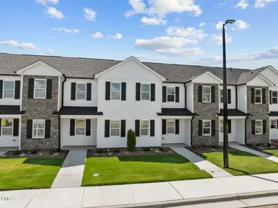 New construction Townhouse house 1103 Brookrun Dr, Oxford, NC 27565 - image