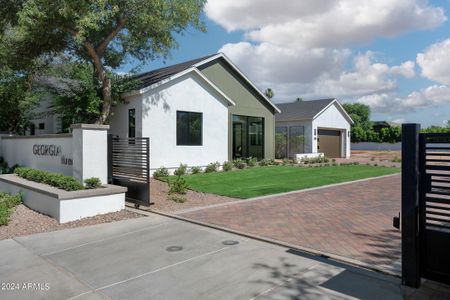 New construction Single-Family house 220 E Georgia Ave, Phoenix, AZ 85012 null- photo 1 1