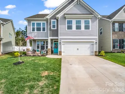 New construction Single-Family house 383 Fox Cove Rd, Hendersonville, NC 28792 - image