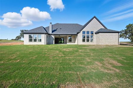 New construction Single-Family house 112 La Paloma Wy, Decatur, TX 76234 - image 19