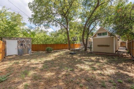 New construction Single-Family house 2008 Austin Ave, Brownwood, TX 76801 - image