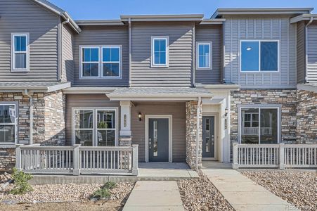 New construction Townhouse house 1986 S Haleyville Wy, Aurora, CO 80018 null- photo 0