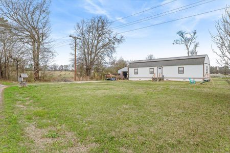 New construction Single-Family house 20675 County Rd 3411, Chandler, TX 75758 - image