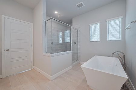New construction Single-Family house 8917 Grovner Pl, Houston, TX 77055 - image 11