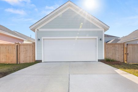 New construction Single-Family house 226 Midtown Ave, Summerville, SC 29486 null- photo 19 19