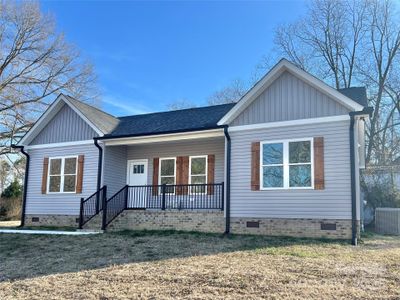 New construction Single-Family house 325 Jordan Ave, Spencer, NC 28159 null- photo 1 1