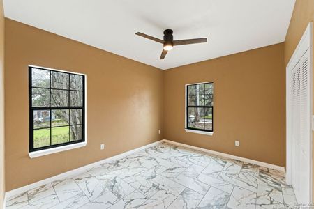 New construction Single-Family house 615 S Camp St, Seguin, TX 78155 null- photo 22 22