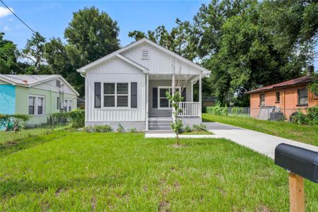 New construction Single-Family house 3410 Lindell Avenue, Tampa, FL 33610 - photo 0