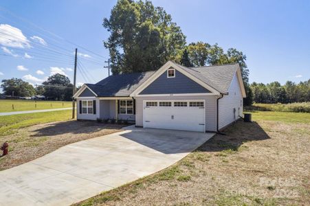 New construction Single-Family house 6009 Zoo Pkwy, Asheboro, NC 27205 - image