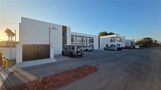 New construction Fourplex house 16955 Sw 100Th Ave, Miami, FL 33157 - image