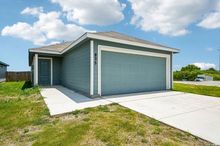 New construction Single-Family house 825 Day Break Dr, Marion, TX 78124 - image