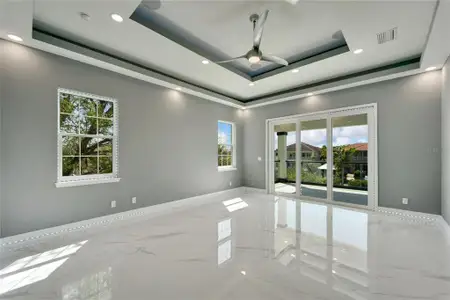 New construction Single-Family house 548 Estuary Shore Lane, Apollo Beach, FL 33572 - photo 37 37