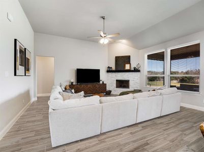 New construction Single-Family house 630 Serenity Ln, Red Oak, TX 75154 null- photo 15 15