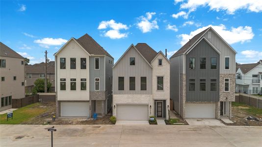 New construction Single-Family house 1705 Bologna Ln, Houston, TX 77055 - image 16