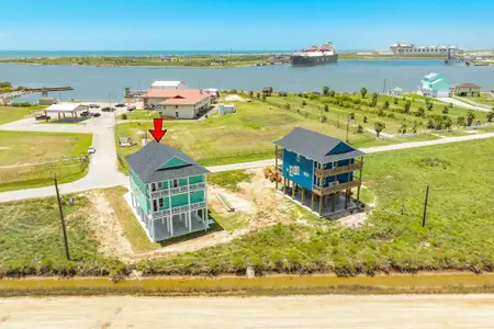 New construction Single-Family house 816 Coast Guard, Surfside Beach, TX 77541 - image