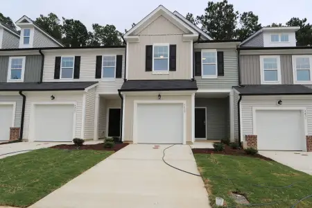 New construction Townhouse house 4829 Salamander Ct, Raleigh, NC 27610 plan Yates - Interior Home - image
