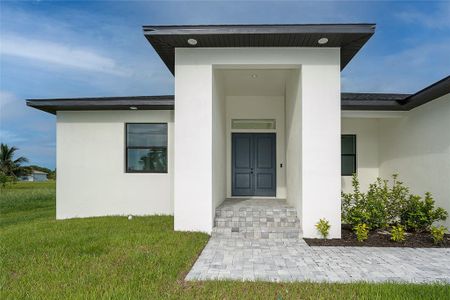 New construction Single-Family house 191 Tournament Rd, Rotonda West, FL 33947 - image