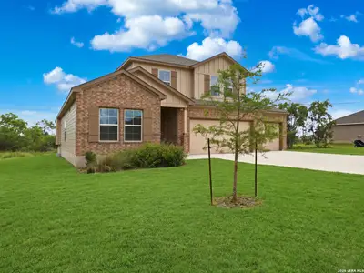 New construction Single-Family house 132 Reno Trl, Floresville, TX 78114 - image