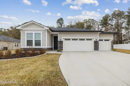 New construction Single-Family house 12711 Green Meadow Dr, Jacksonville, FL 32218 - photo 0