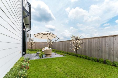 New construction Single-Family house 5914 Cottage Grove Lake St, Houston, TX 77007 - image