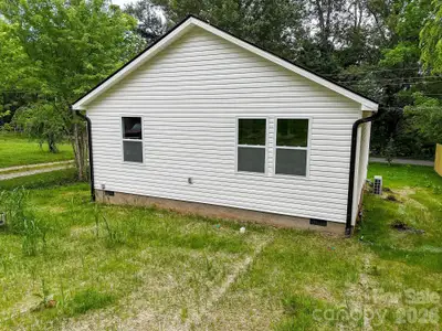 New construction Single-Family house 133 Moore St, Hendersonville, NC 28739 - image