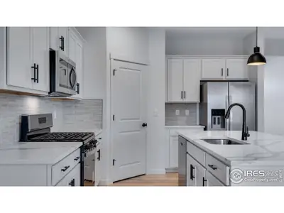 New construction Single-Family house 13948 Garnet Dr, Mead, CO 80504 plan HENLEY - image