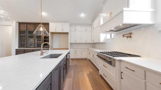 New construction Single-Family house 712 Bear Creek Dr, Hurst, TX 76054 plan 617A - image 11