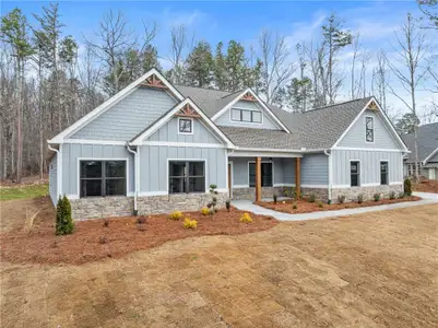 New construction Single-Family house 206 Shoals Wy, Clarkesville, GA 30523 - image