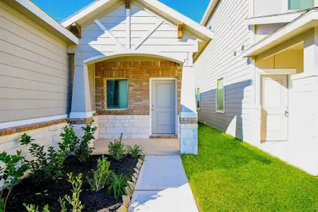 New construction Single-Family house 434 Magnetic Hill Dr, Crosby, TX 77532 plan Wren 1584 SB - image