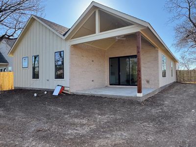 New construction Single-Family house 1629 E Tucker St, Fort Worth, TX 76104 - image