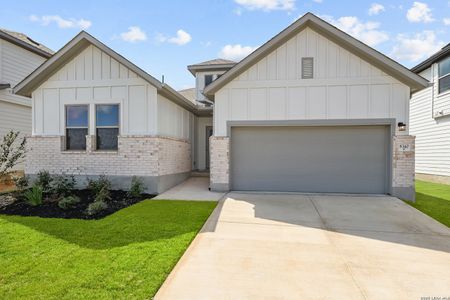 New construction Single-Family house 8340 Rocket Vw, San Antonio, TX 78263 plan Young - image