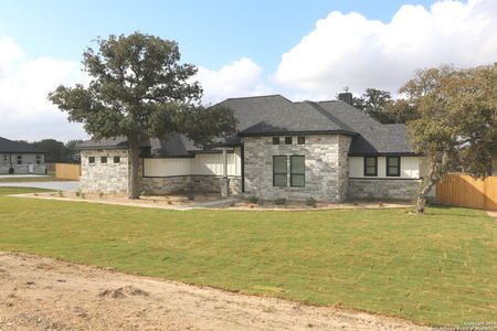 New construction Single-Family house 121 Hondo Drive, La Vernia, TX 78121 - photo 0