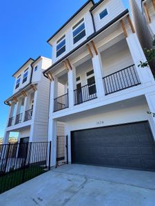 New construction Single-Family house 303 Marcella St, Unit O, Houston, TX 77091 - image