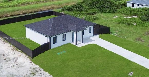 New construction Single-Family house 939 Commodore St, Lehigh Acres, FL 33974 - image