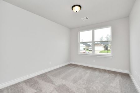 New construction Single-Family house 10340 Woodhill Spa Ln, Cleveland, TX 77327 - image 12