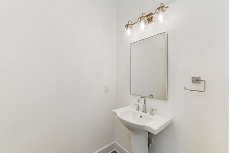 New construction Single-Family house 3020 Kara Ct, Roswell, GA 30076 - image 17