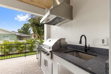 New construction Single-Family house 4302 W Obispo St, Tampa, FL 33629 - image 4