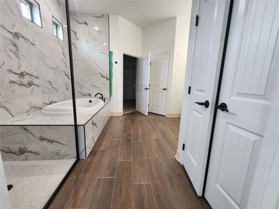 New construction Single-Family house 801 Golden Eagle Cv, Salado, TX 76571 plan Rio - image 19