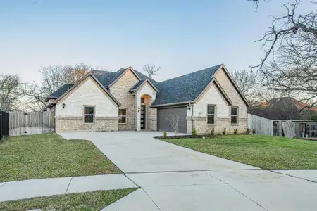 New construction Single-Family house 1617 Sea Breeze Ct, Azle, TX 76020 - image
