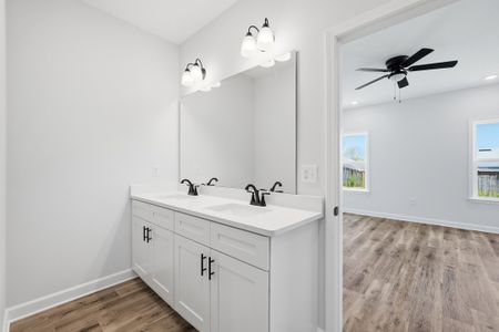 New construction Single-Family house 2801 Blackbird Ct, Crestview, FL 32536 plan Sierra - image 11