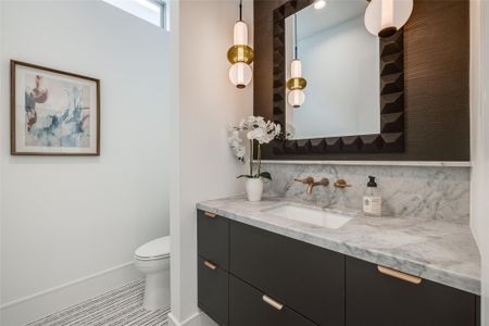 New construction Single-Family house 1511 Kipling St, Houston, TX 77006 - image 17