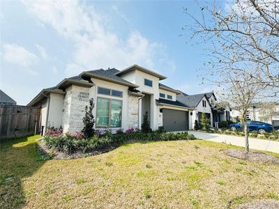 New construction Single-Family house 29808 Breezy Pines Loop, Fulshear, TX 77441 null- photo 2 2