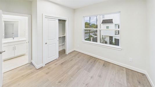 New construction Single-Family house 3911 Willowbend Pt, Houston, TX 77025 - image 17