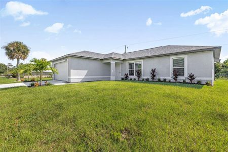 New construction Single-Family house 1021 Sw 9Th Ave, Cape Coral, FL 33991 - image