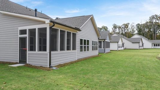 Candleberry Place by Lennar in Sharpsburg - photo 13 13