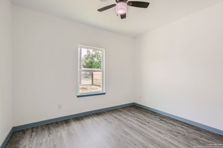 New construction Single-Family house 241 Hawthorne St, San Antonio, TX 78214 null- photo 21 21