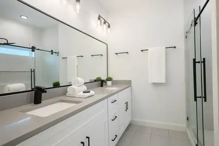 New construction Single-Family house 806 Colbert St, Dayton, TX 77535 plan The Franklin - image 4